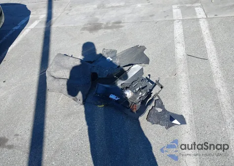 2015 Chevrolet Impala 2Lt z USA, uszkodzony, nr VIN 1G1125S34FU148102